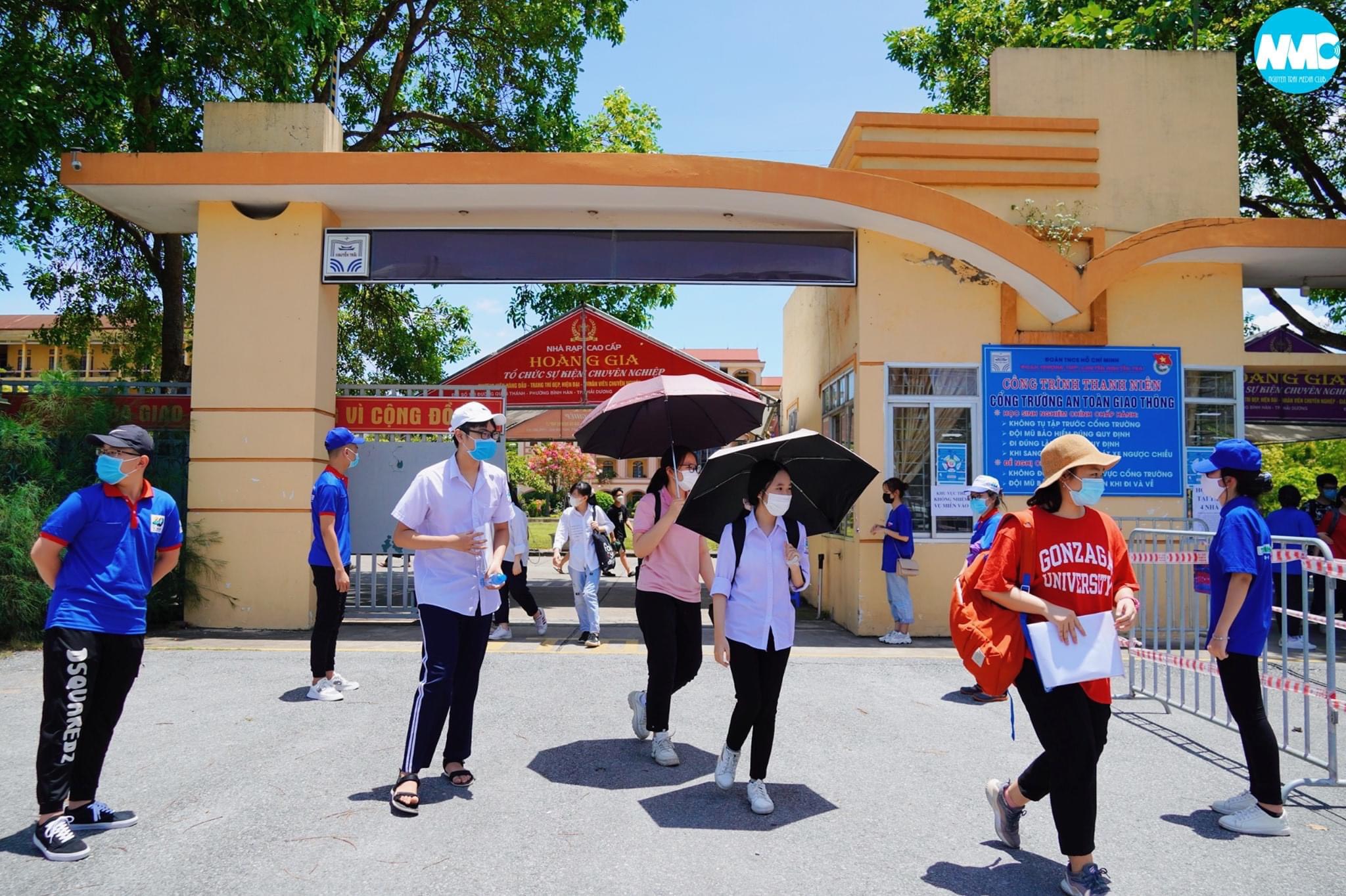 Thông báo tuyển sinh vào lớp 10 trường THPT chuyên Nguyễn Trãi năm học 2022-2023